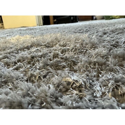 41 - Dunelm Silver Rug 240cm x 340cm