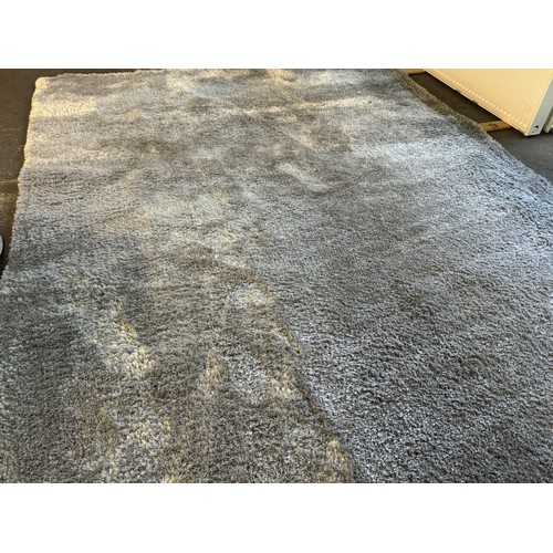 41 - Dunelm Silver Rug 240cm x 340cm