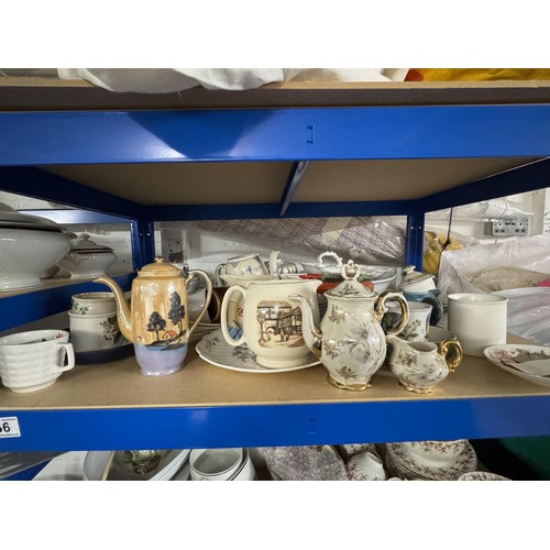 66 - Qty of Chinaware