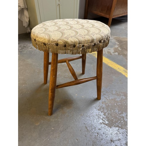 152 - Vintage Footstool