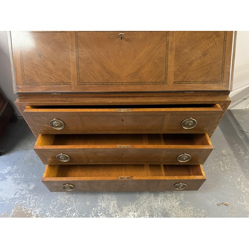 204 - Vintage Bureau