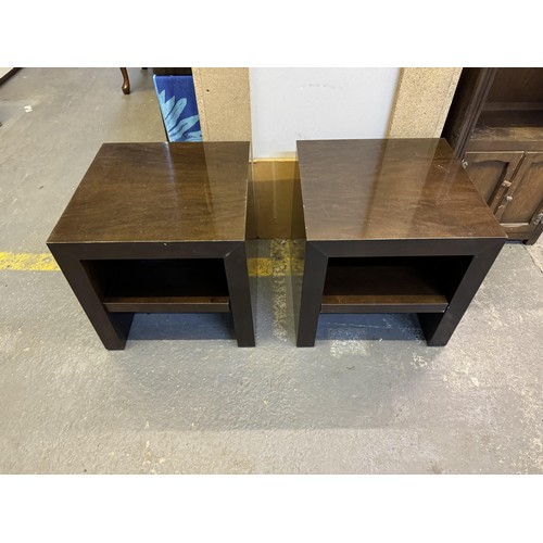 255 - Pair of Side tables