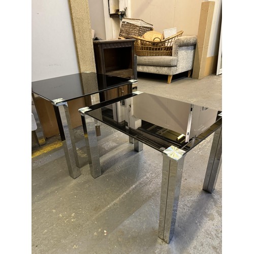 256 - 2 x Glass Side Tables