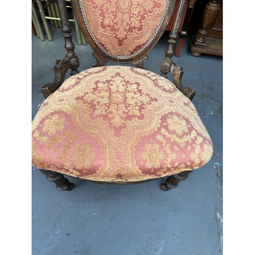 306 - Vintage Low Nursing Chair