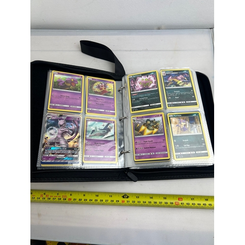 113 - Binder with Large quantity of Pokémon cards. 250+ cards total