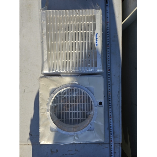 426 - Extractor fan