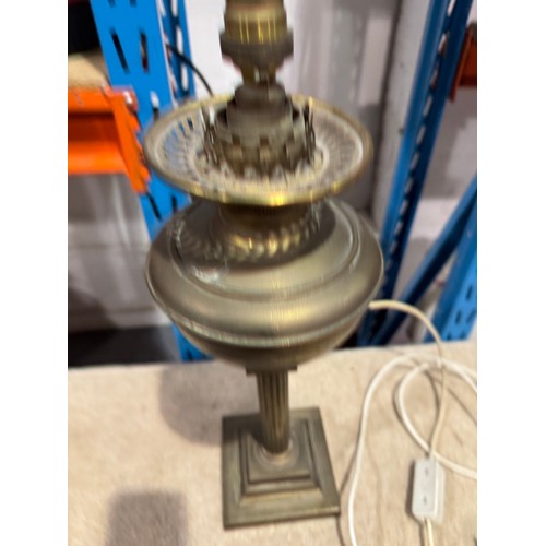 65 - Vintage Table Lamp