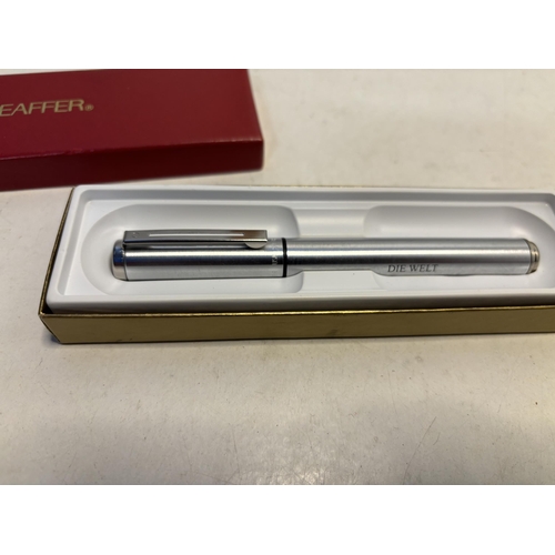 15 - Sheaffer pen