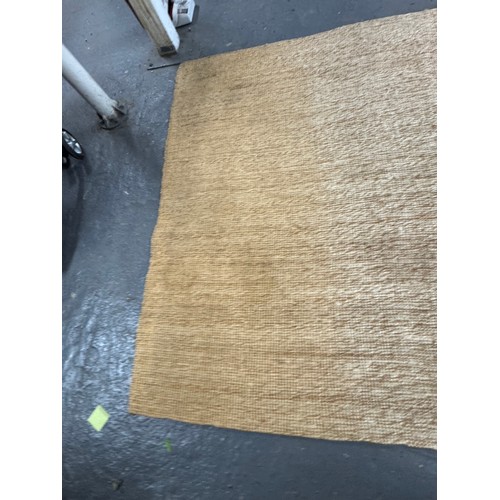 94 - Floor Rug, 2980mm x 2000mm