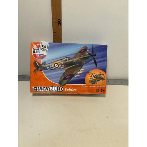 35 - Airfix