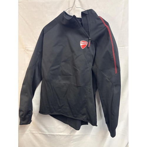 40 - Ducati top
Size XL