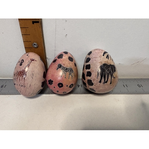 42 - X3 stone eggs