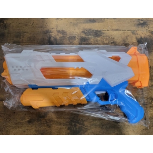 490 - Water Gun