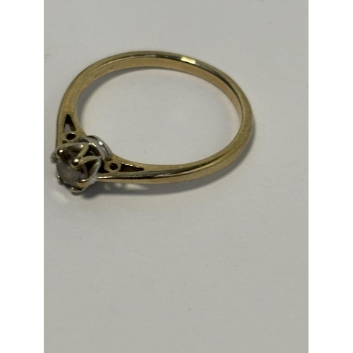 65 - 9ct gold ring