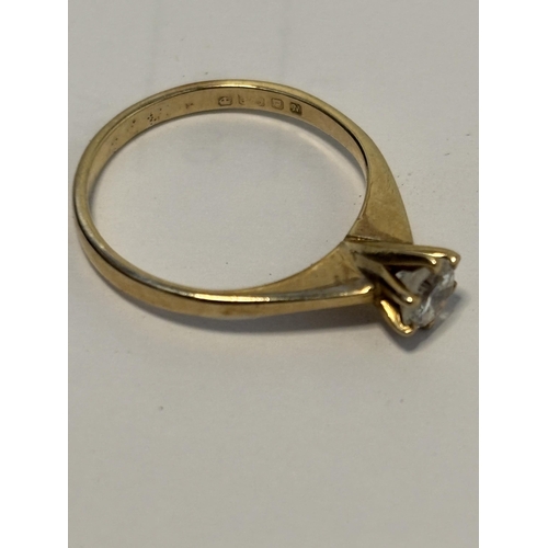 68 - 9ct gold ring