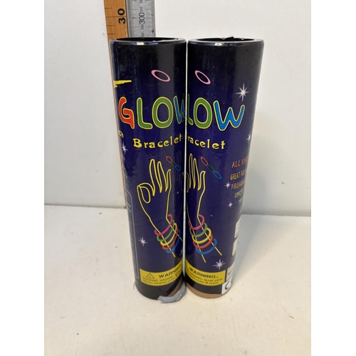 238 - 200 new glow sticks
