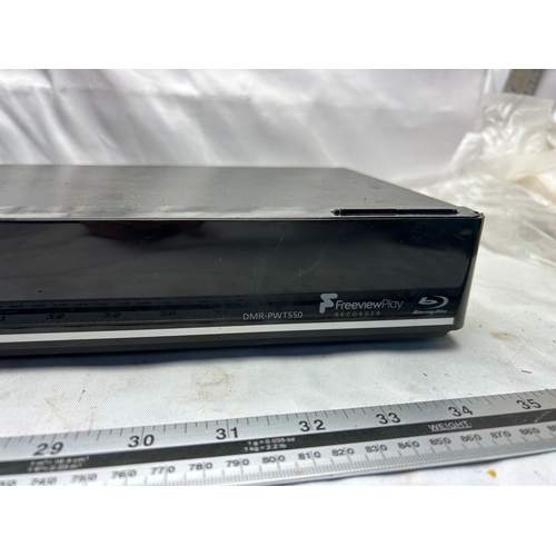 132 - Panasonic Freeview Blu-ray player