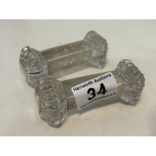 34 - X2 glass cutlery rests