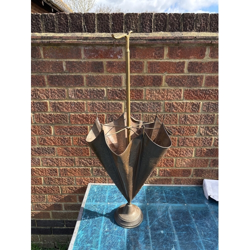 62 - Vintage copper & brass umbrella stand
PLEASE NOTE NOT POSTABLE