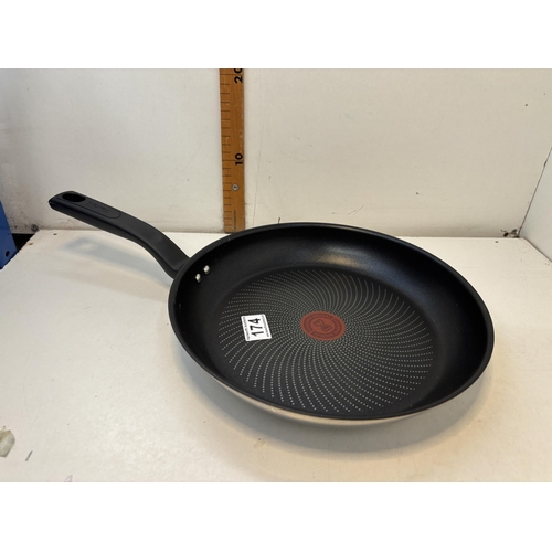 174 - Tefal cooking pan