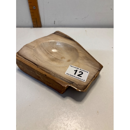 Lot 12        