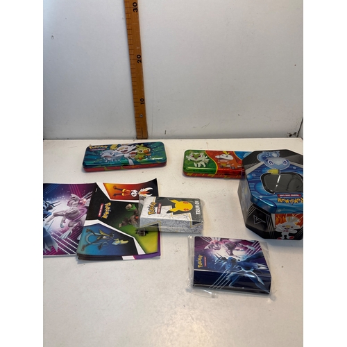 123 - Bundle of Pokemon tins