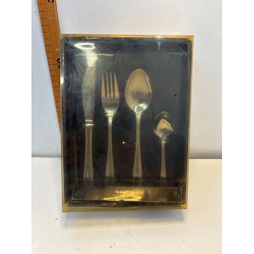 146 - Imaje 48-piece cutlery set with stainless steel utensils.new
