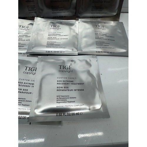 17 sachets TIGI Copyright Custom Care SOS Extreme Recovery Treatment