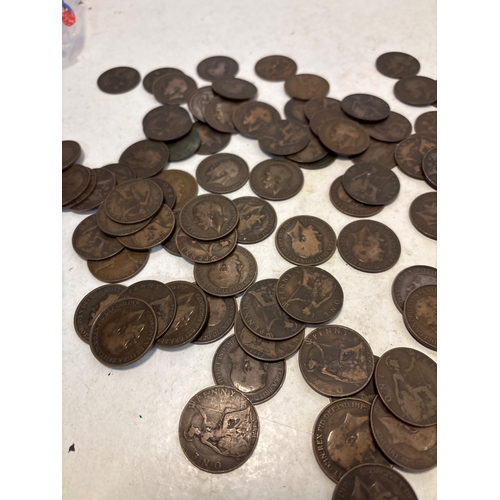 135 - Old pennies, various designs and conditions.