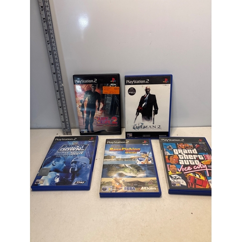 101 - Five PlayStation 2 games including titles such as 'Silent Hill 2,' 'Hitman 2,' 'Grand Theft Auto: Vi... 
