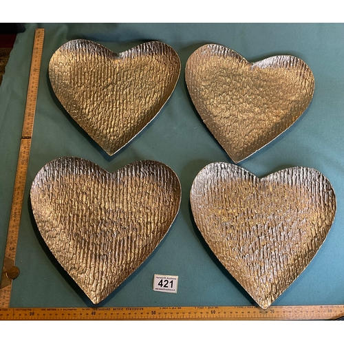421 - 4 x Heart Serving Plates