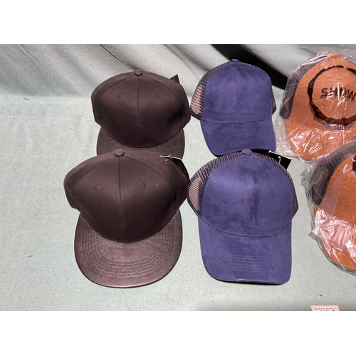 434 - 8 x New Baseball Hats