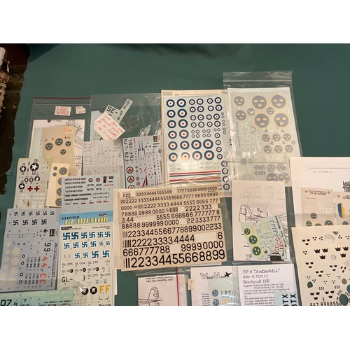 445 - Joblot Vintage Decals for Scale Model Kits (AF)
