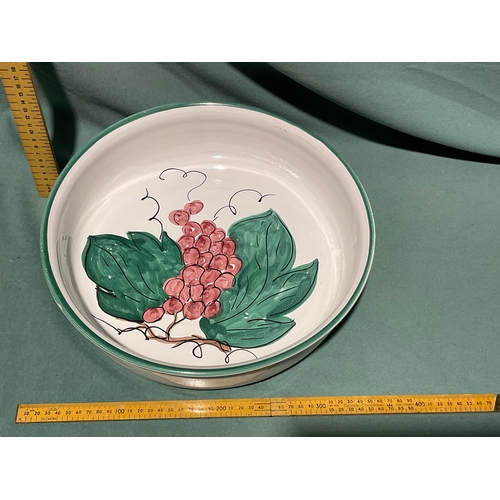 455 - Ceramic Fruit Bowl - 34cm (not postable)