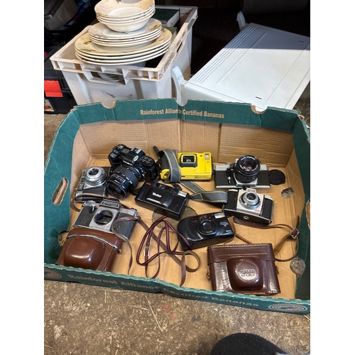193 - Vintage cameras and accessories including Praktica, Minolta, Vivitar, Ilford leather cases, and more... 