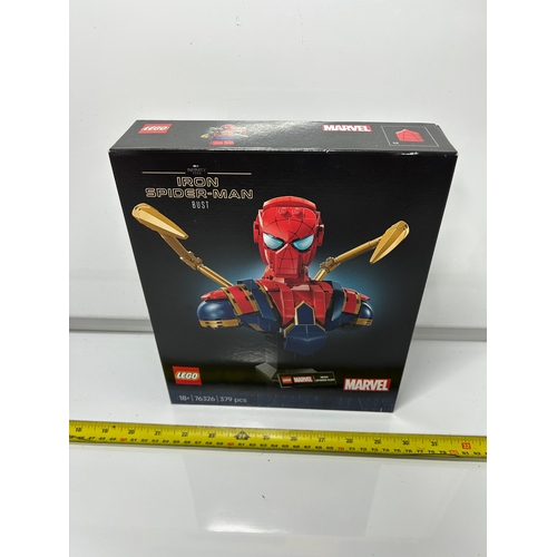 238 - LEGO Marvel Iron Spider-Man Bust – Set 76326 - SEALED
