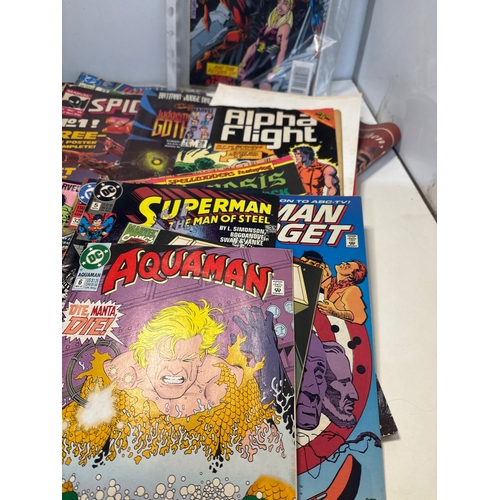 20 - Lot including Justice League, Superman, Spider-Man, Aquaman, and Alpha Flight comic books in mixed c... 