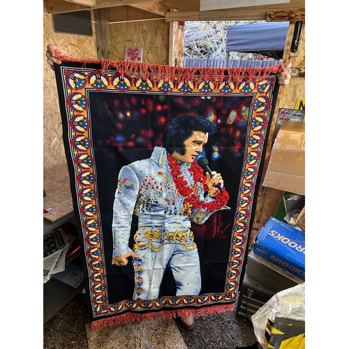Large Elvis Presley Wall Tapestry / Rug with Fringe – Approx. 150cm x 100cm