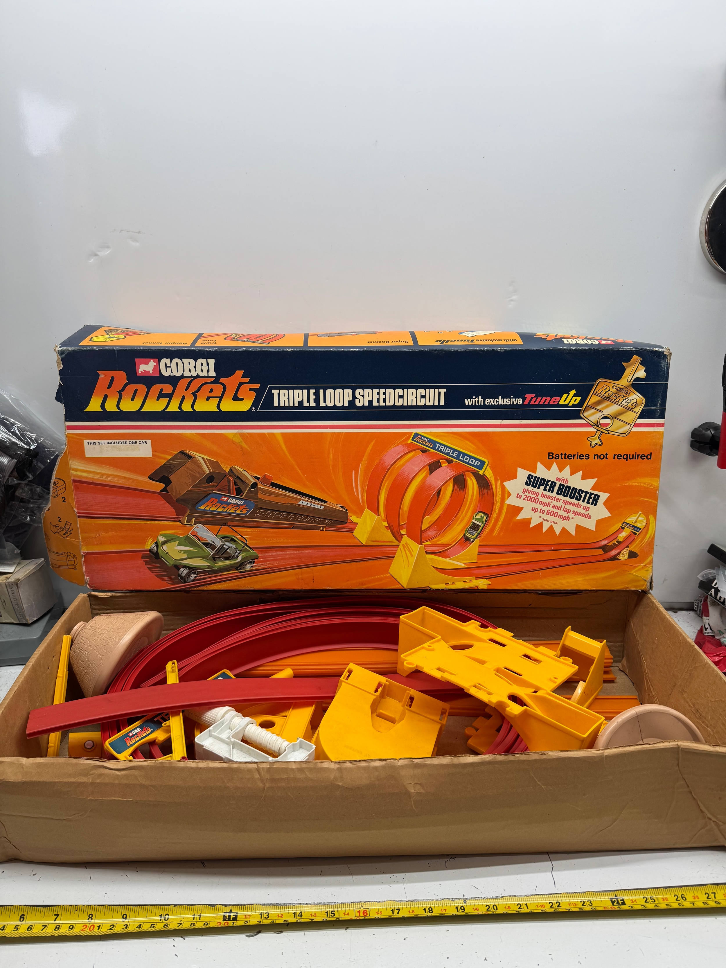 Corgi Rockets Triple Loop Speed Circuit Track Set – Boxed