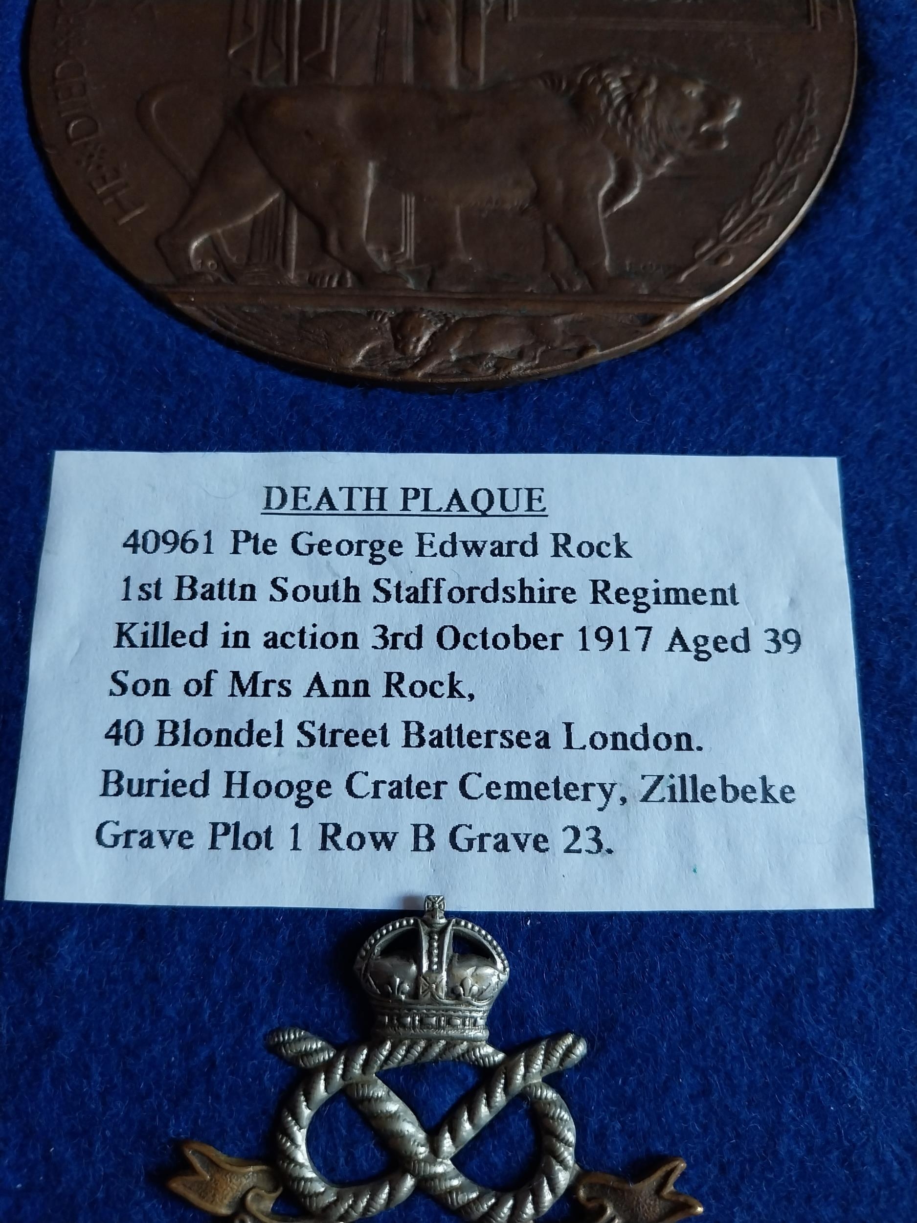WWI Death Plaque awarded to 40961 Private George Edward Rock. 1st Battn ...