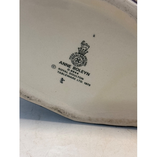 69 - Royal Doulton Anne Boleyn character jug D6644, 1975.