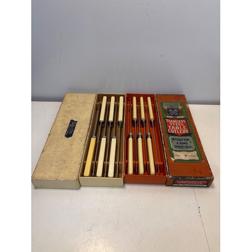 90 - Wm Hutton & Sons Sheffield cutlery in original boxes.