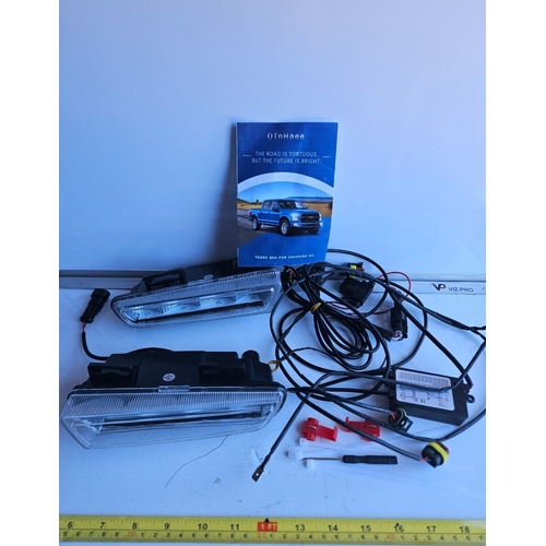 47 - Ford Ranger Side Lights.