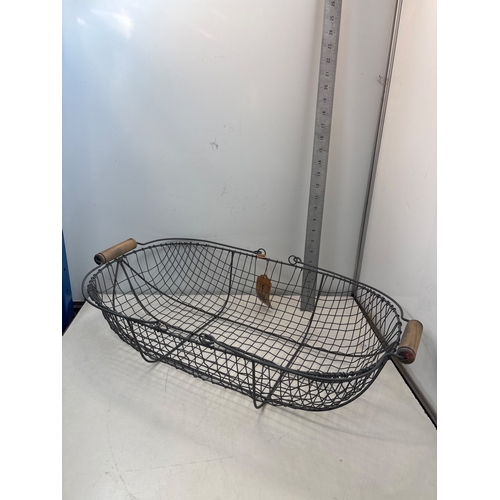Lot 20        