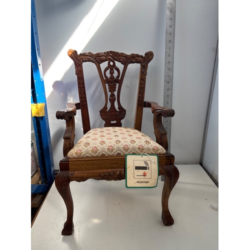 Lot 44        
