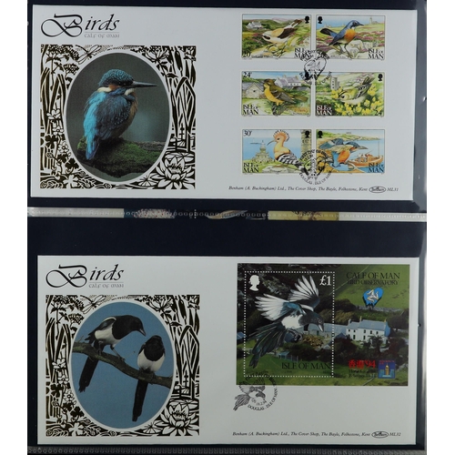 723 - GB.ISLANDS ISLE OF MAN  BENHAM 1992-96 SILK COVERS in two Benham albums. (approx 78 covers)