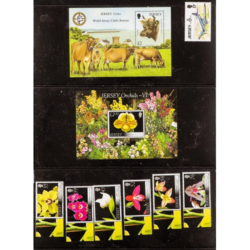 732 - GB.ISLANDS JERSEY to 2010 never hinged mint incl. self adhesives, many miniature sheets, sheetlets, ... 