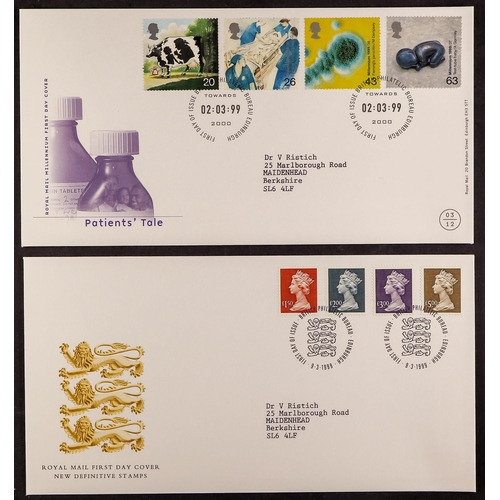 735 - GB.FIRST DAY COVERS 1959-2004 collection in three albums, mainly Bureau typed addresses, some Defini... 