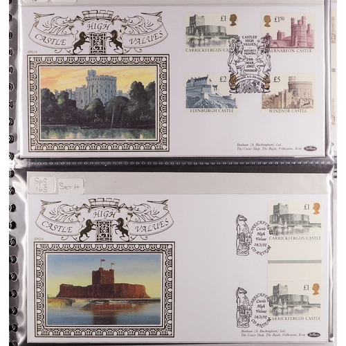 748 - GB.FIRST DAY COVERS BENHAM GOLD SERIES COVERS 1986-2001 in three Benham albums, SpG01-45 incl. Castl... 