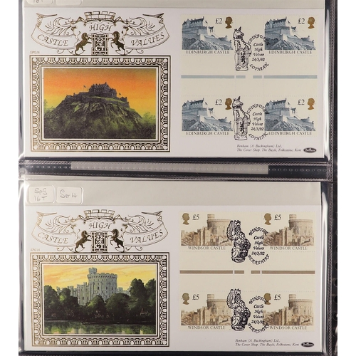 748 - GB.FIRST DAY COVERS BENHAM GOLD SERIES COVERS 1986-2001 in three Benham albums, SpG01-45 incl. Castl... 